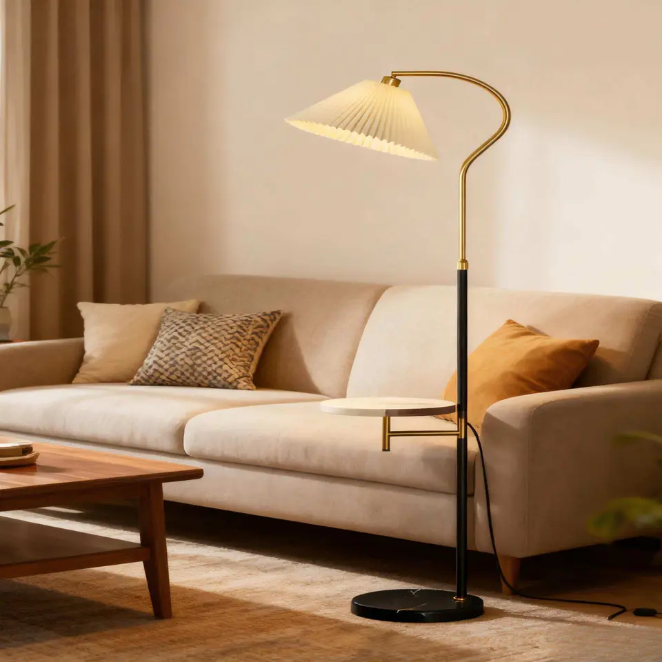Gold-Black Adjustable Floor Lamp – Sun City Furniture El Paso