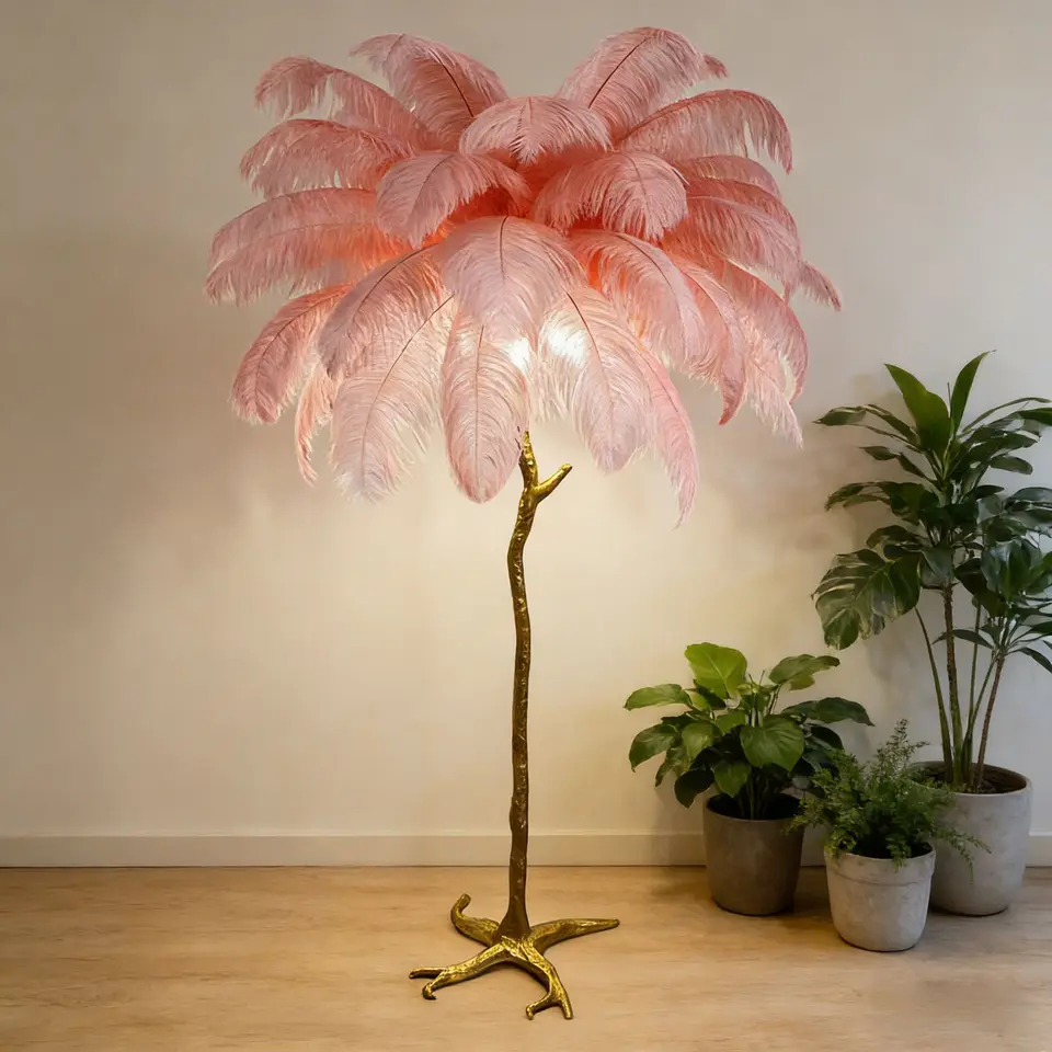 Ostrich Feather Floor Lamp | Golden 4-Light Branch · 230