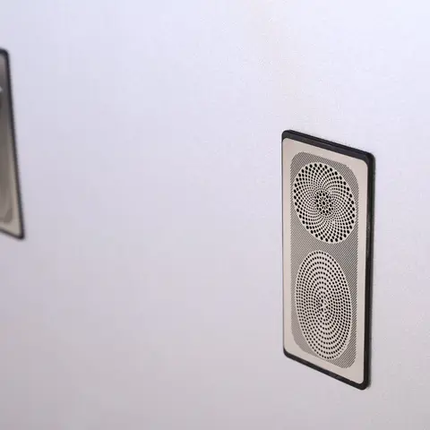 VANITII Mirrored Vanity With LED Lights - view 3